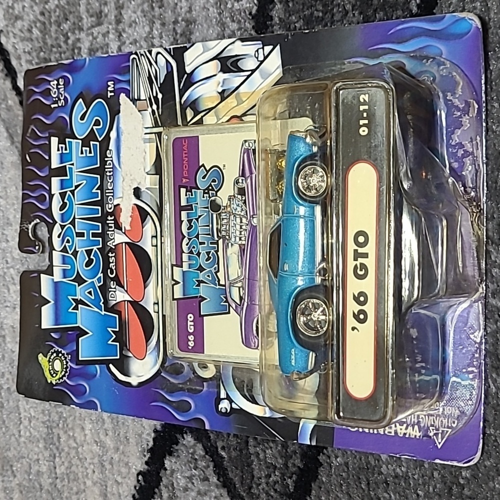 VINTAGE 1966 GTO 1:64 DIE-CAST METAL MUSCLE MACHINES PRICE FIRM